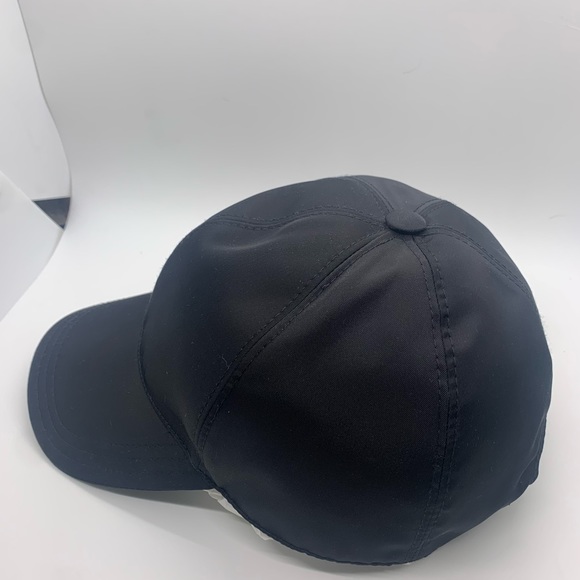 Prada Black Nylon Women’s baseball cap SIZE M. - Picture 4 of 7